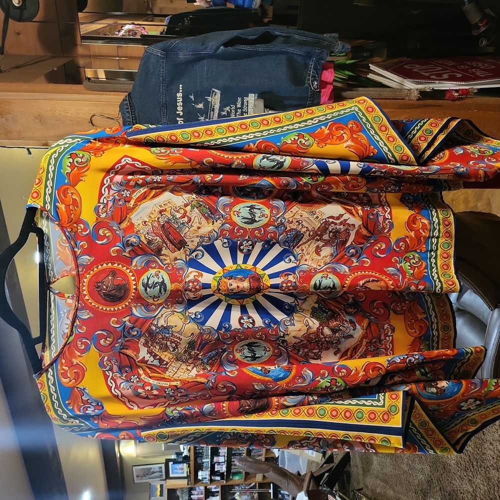 Dolce and gabbana circus top